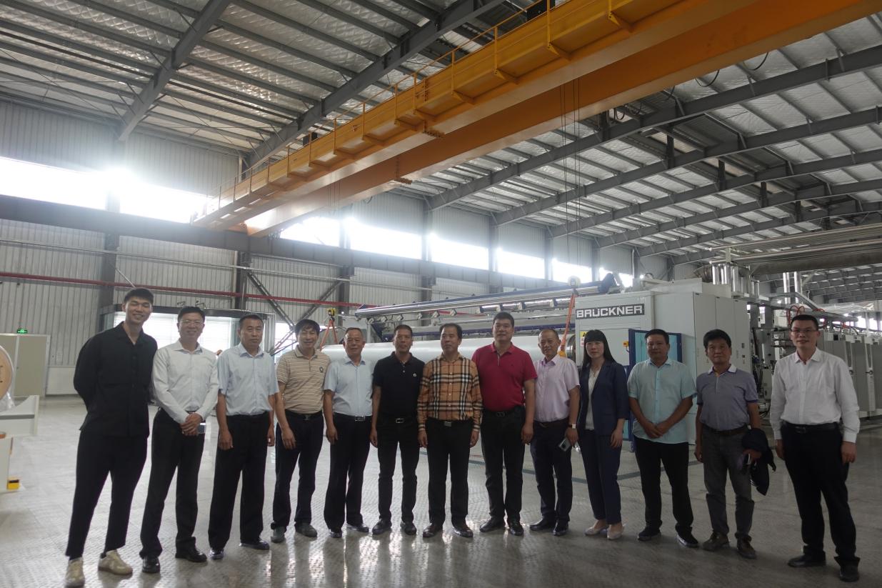 De openingsceremonie van de BOPP-filmproductielijn in het Fujian Youyi Industrial Park werd groots gehouden